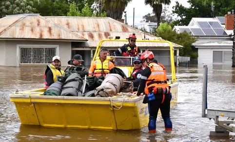 Disastrous Christmas due to Water Disasters