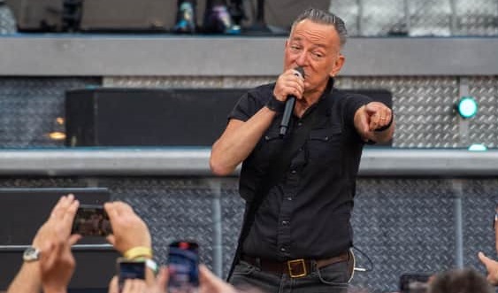 Bruce Springsteen Mesmerizes Sold-Out Crowd at Villa Park - A Spectacular Live Review